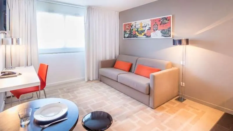 ***  Aparthotel Adagio Marseille Timone França
